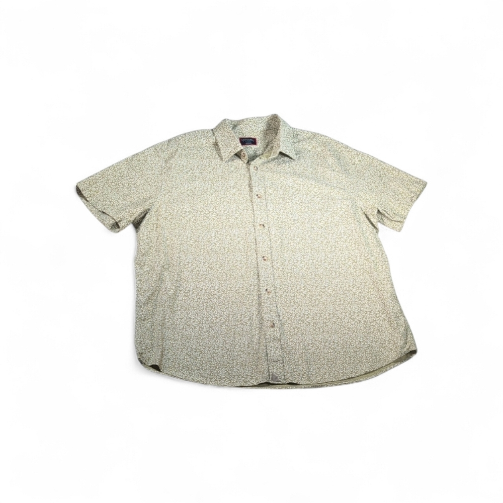 UNTUCKit Byer's Button Down Short Sleeve Shirt in Olive Vine Print Size XL